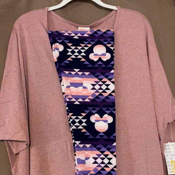 NWT LuLaRoe 3XL Irma Top & TC2 Disney Leggings Outfit